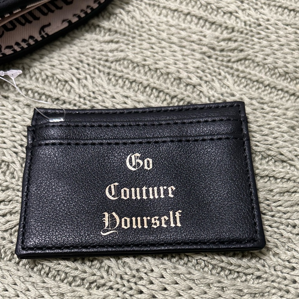NWT Juicy Couture Black Small Quilted Heart Wallet - Picture 3 of 8